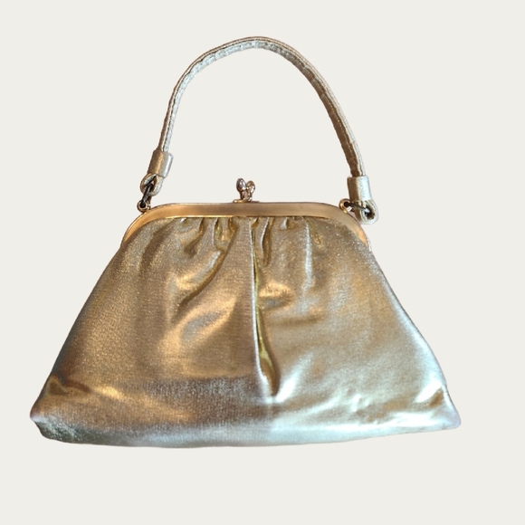 Elegant Gold Women's Clutch - Picture 4 of 17